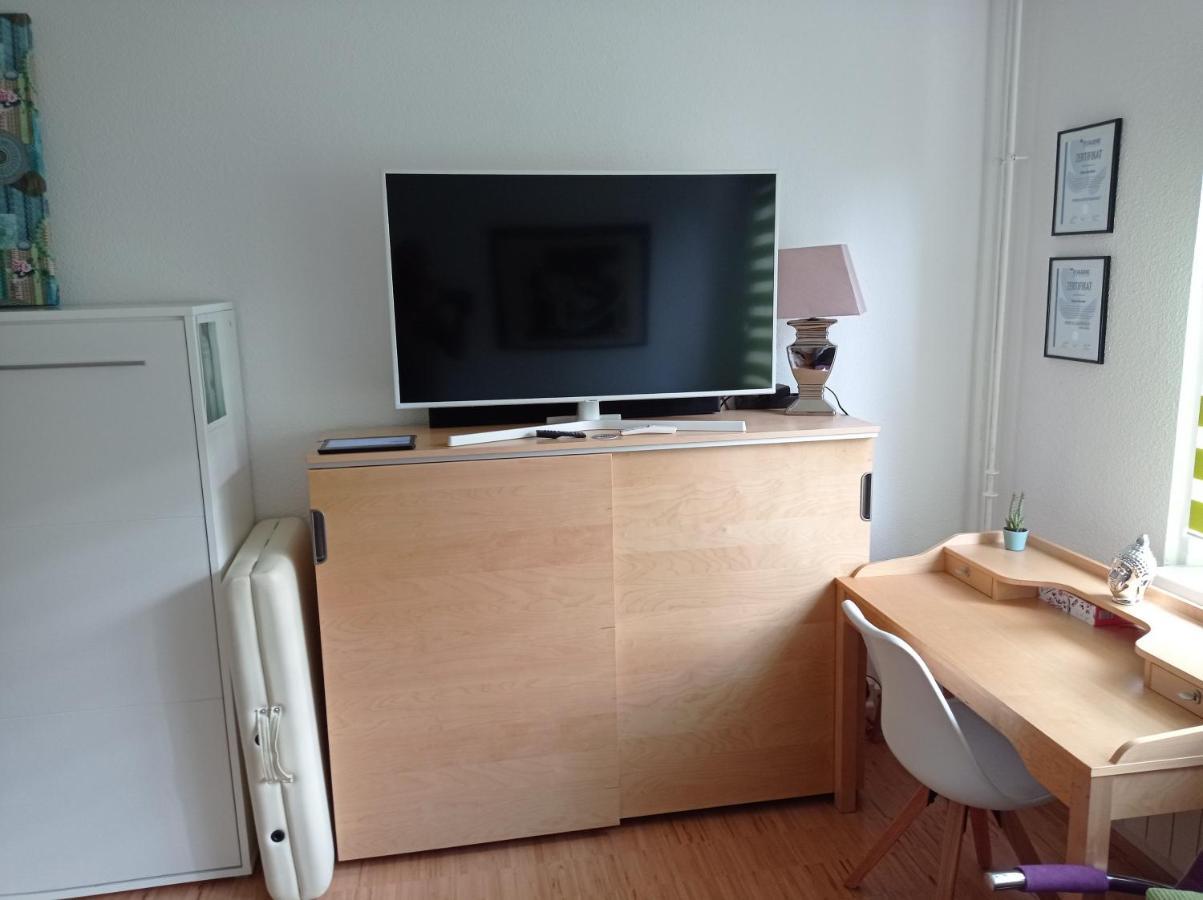 Ferienwohnung Fuer 1-3 Personen In Berlin, Naehe U Friedrichsfelde Bagian luar foto